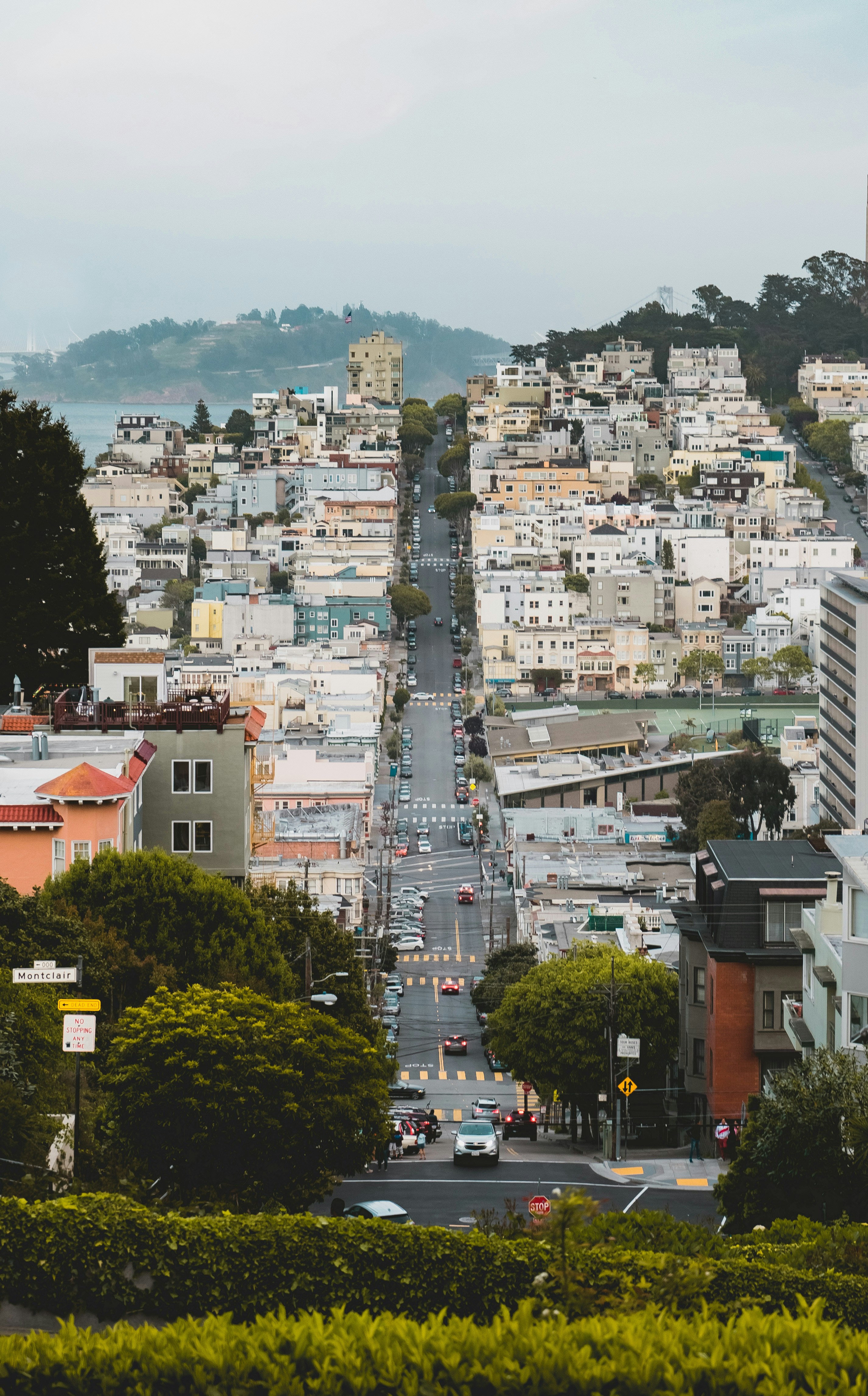 San Francisco Steep Urban Street View