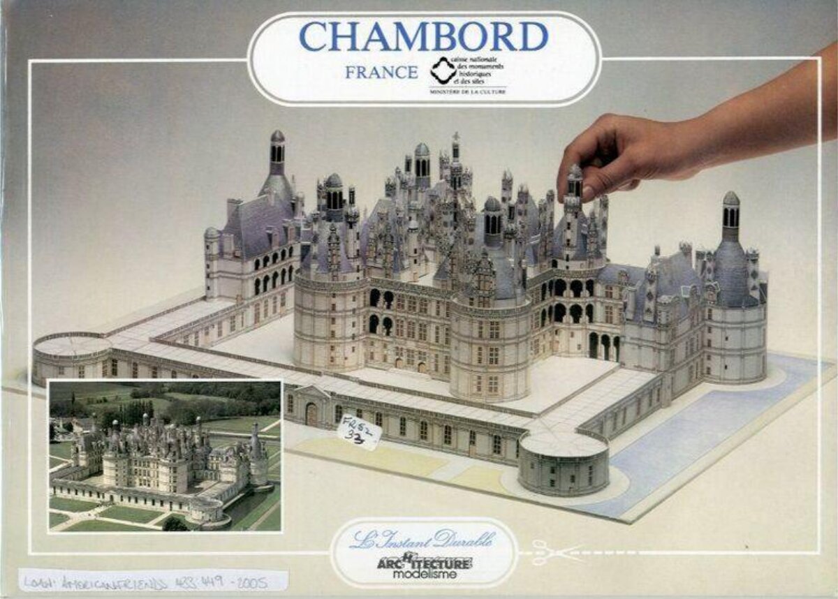 France Chambord Castle Paper Model