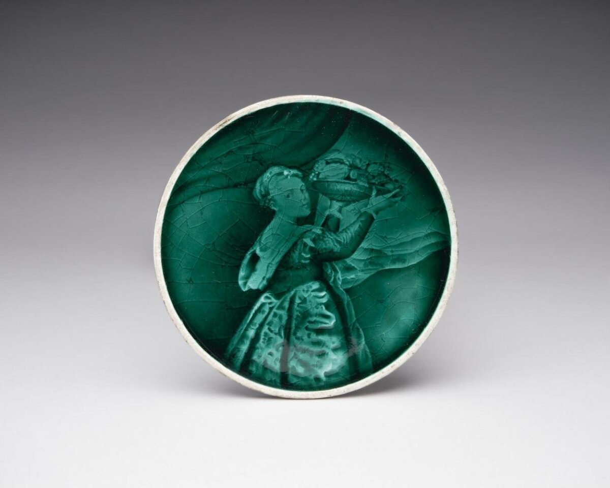 Green Glazed Embossed Figure Ceramic Dish