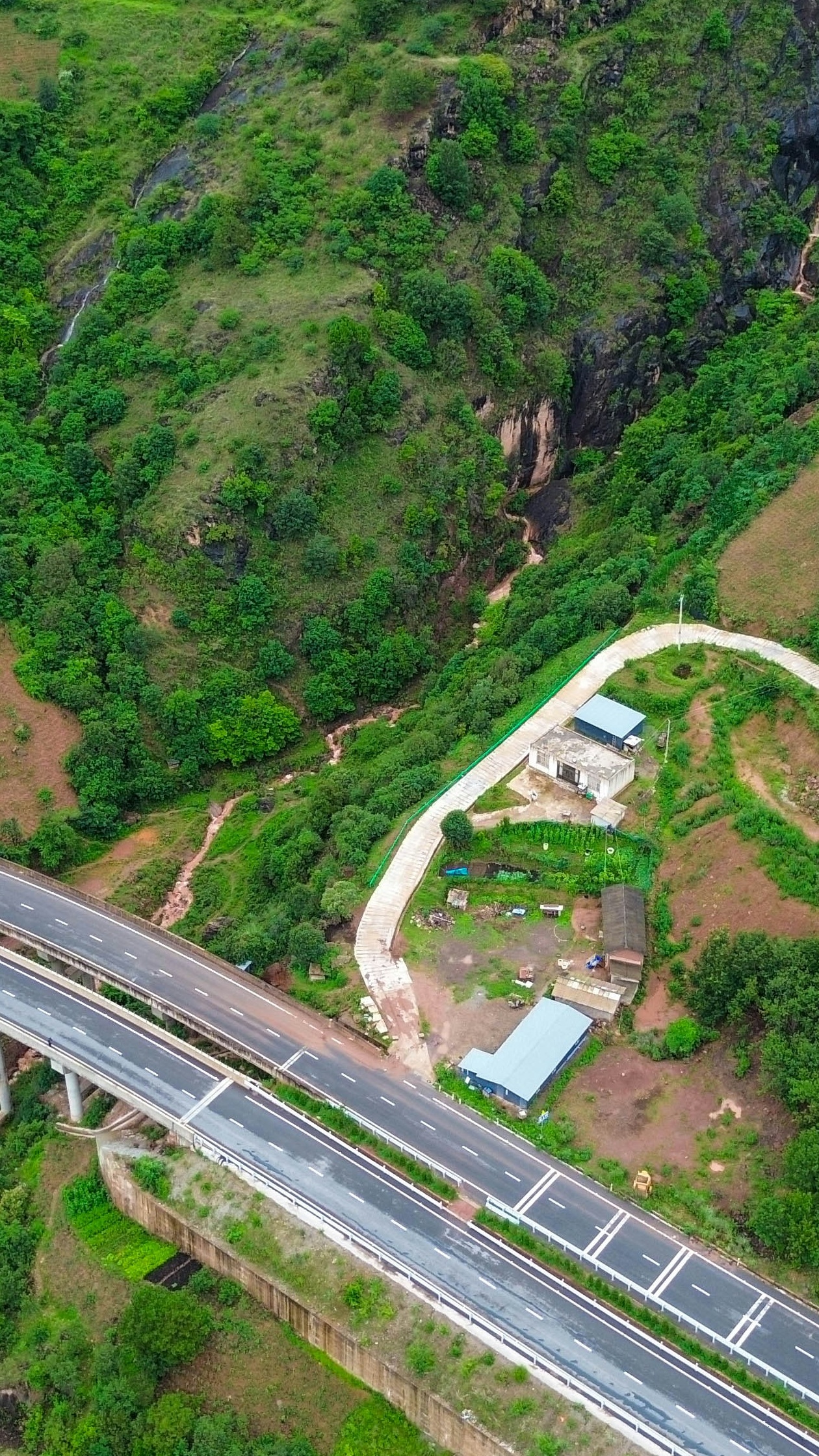 Image 1582105 — Backgrounds