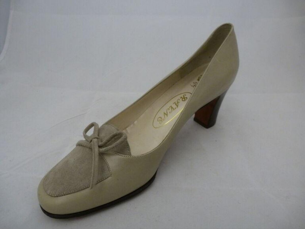 Beige Women's High Heel Pump