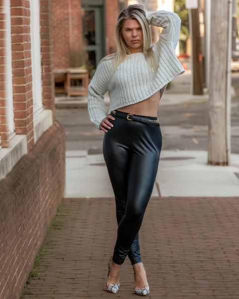 Image 1468546 — Beauty