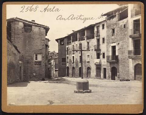 Antique Street in Arla