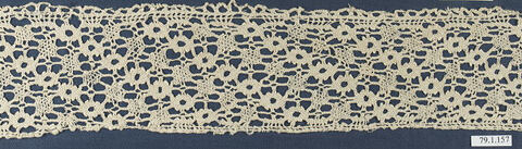 Vintage Cream Lace Strip