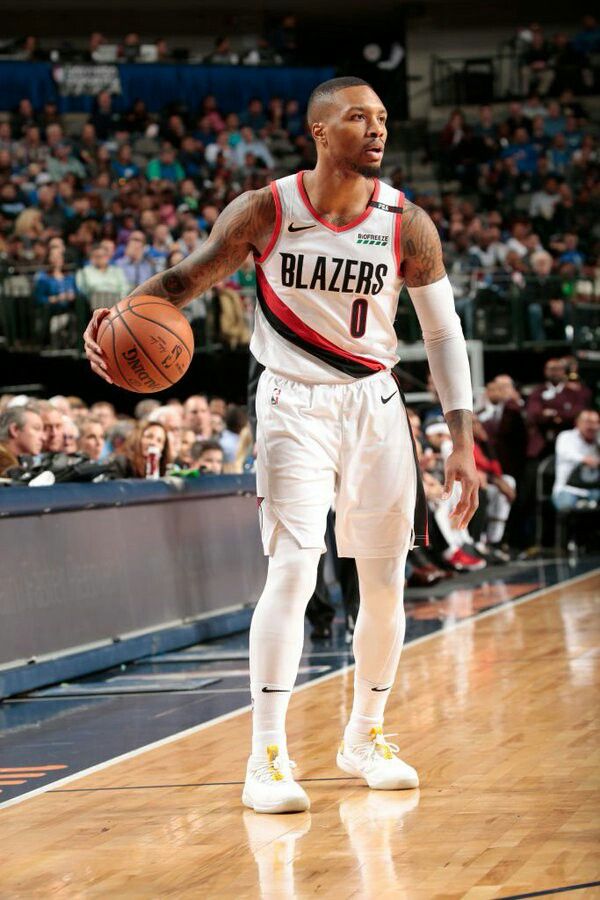 Damian Lillard Playing for Portland Blazers