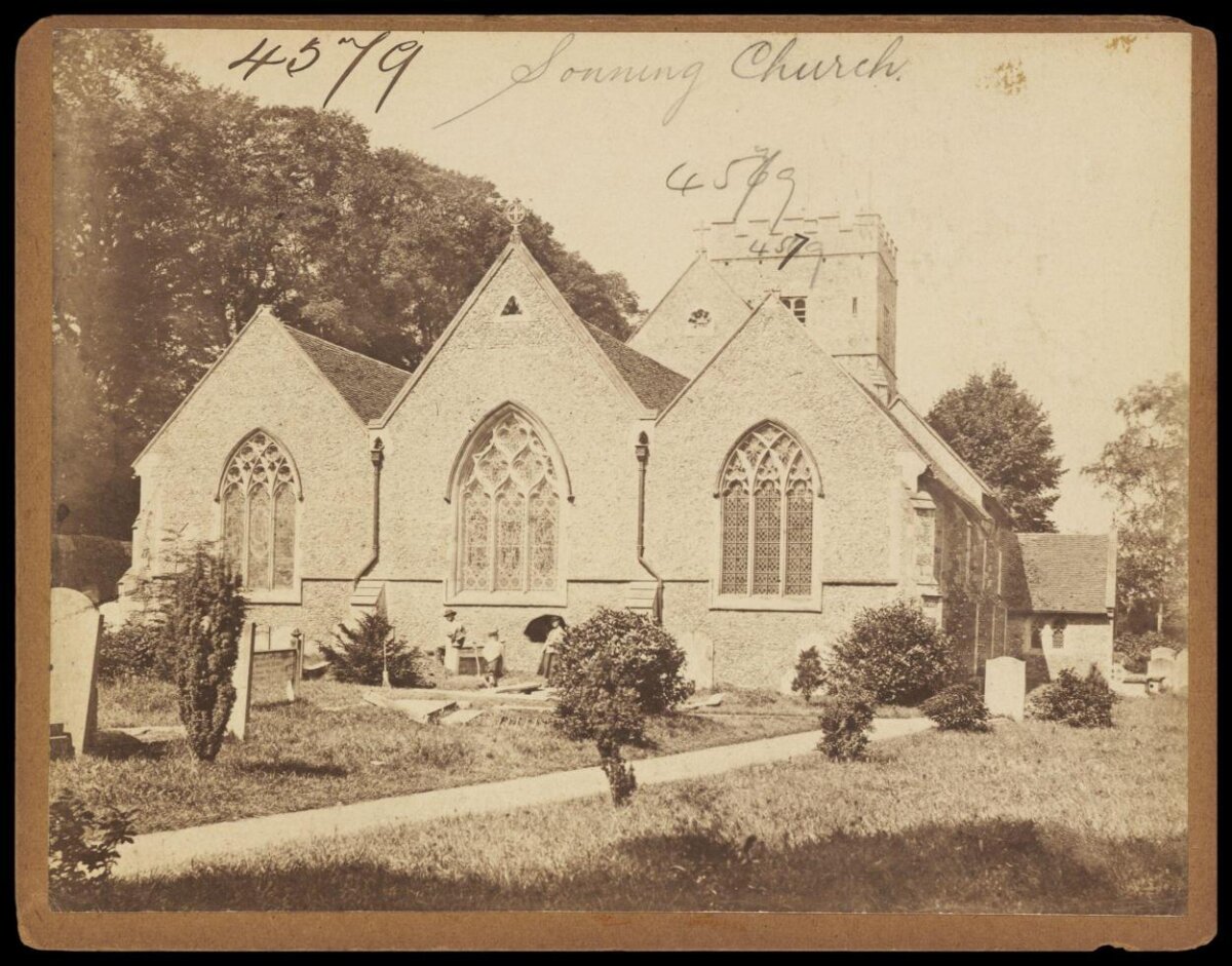 Sonning Church and Churchyard