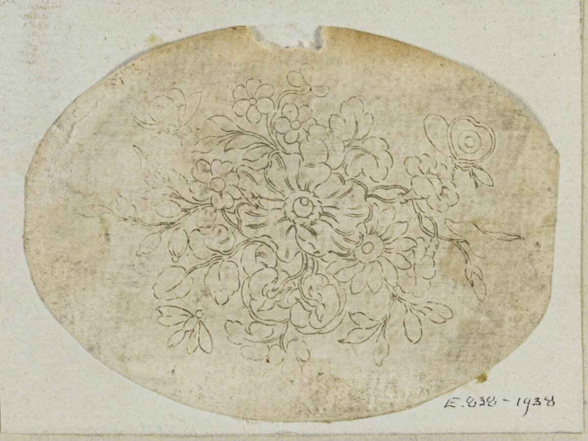 Oval Floral Line Sketch