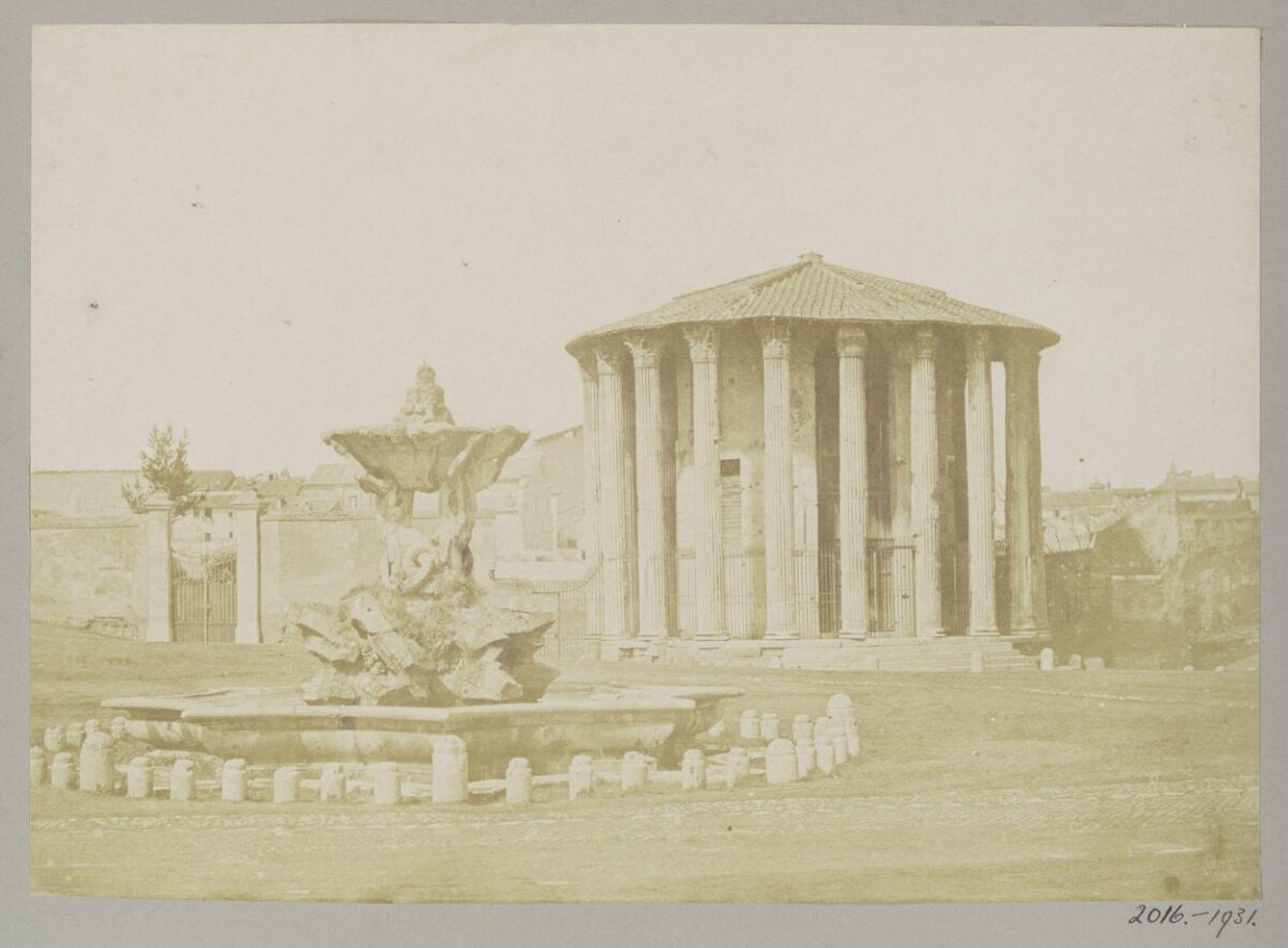 Ancient Roman Round Temple with Fountain