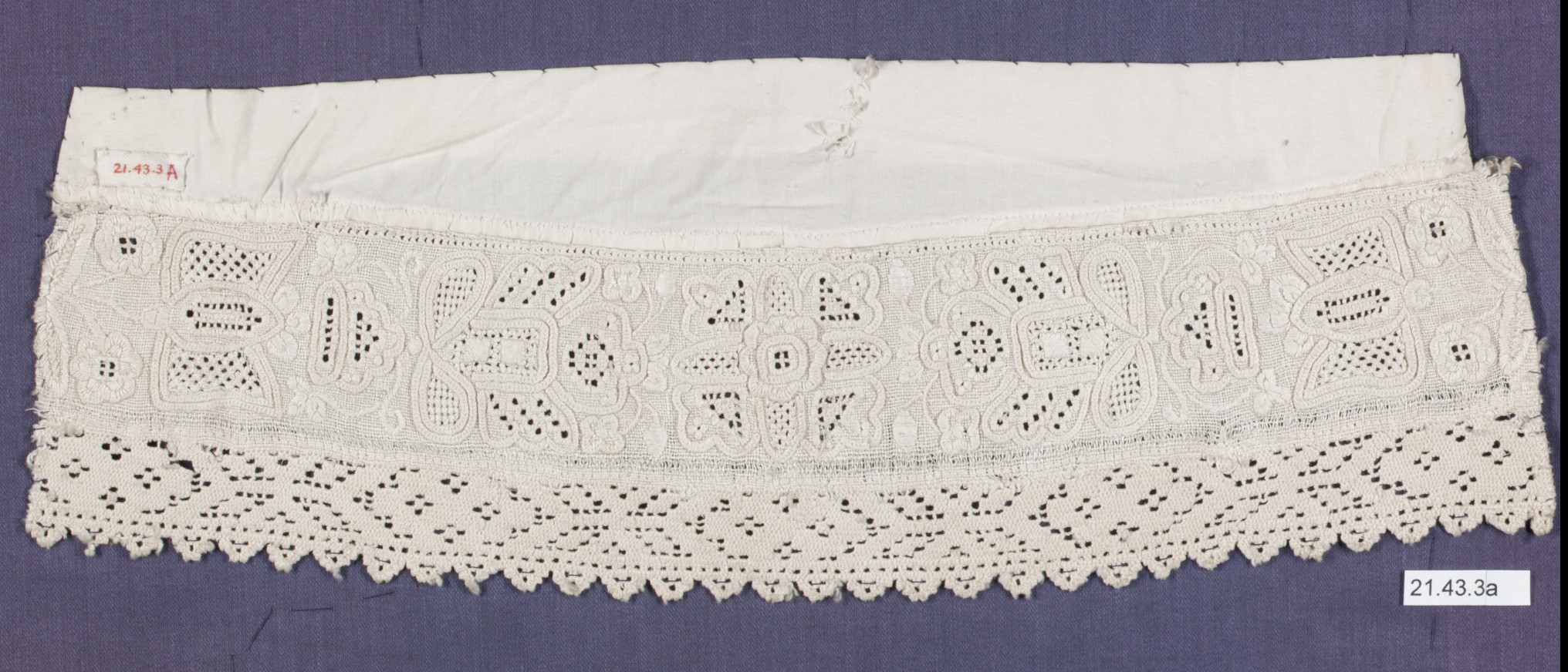 Antique White Lace Edging Fragment