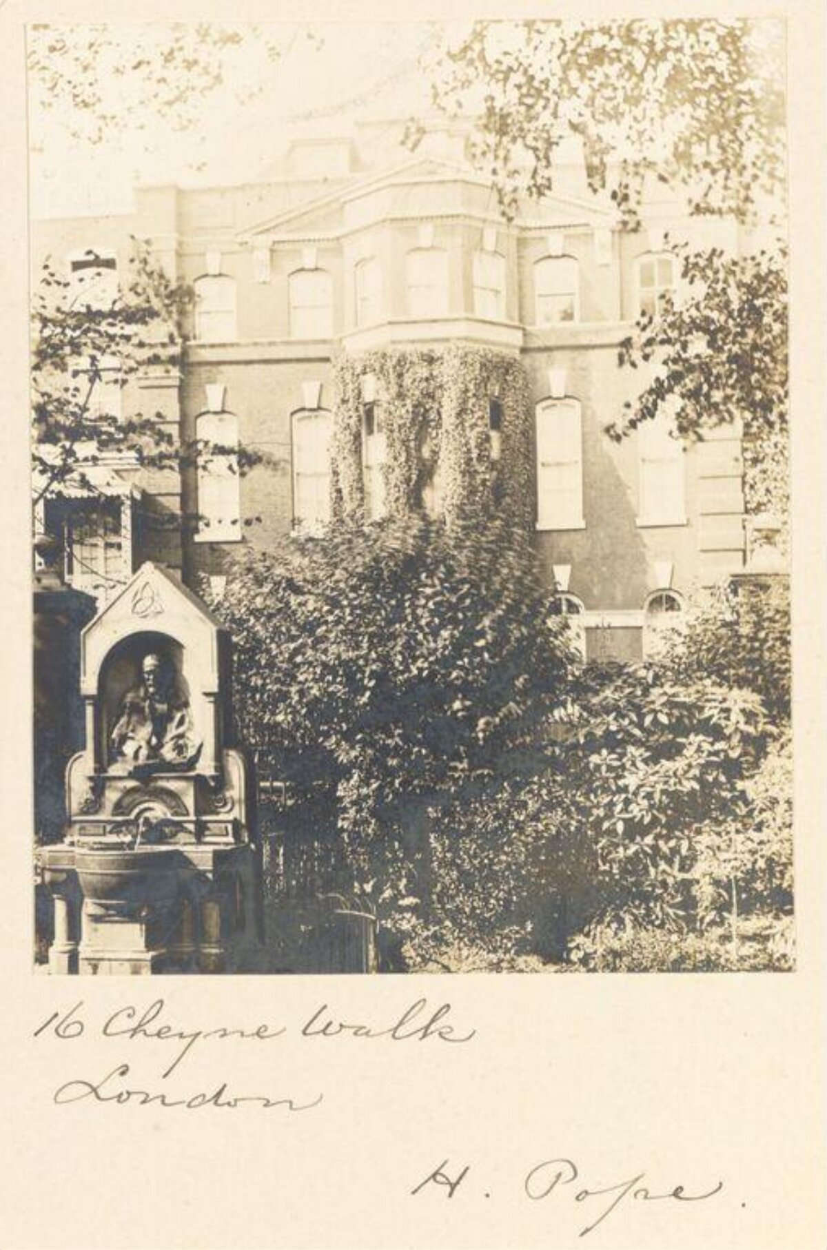 Vintage View of 16 Cheyne Walk London