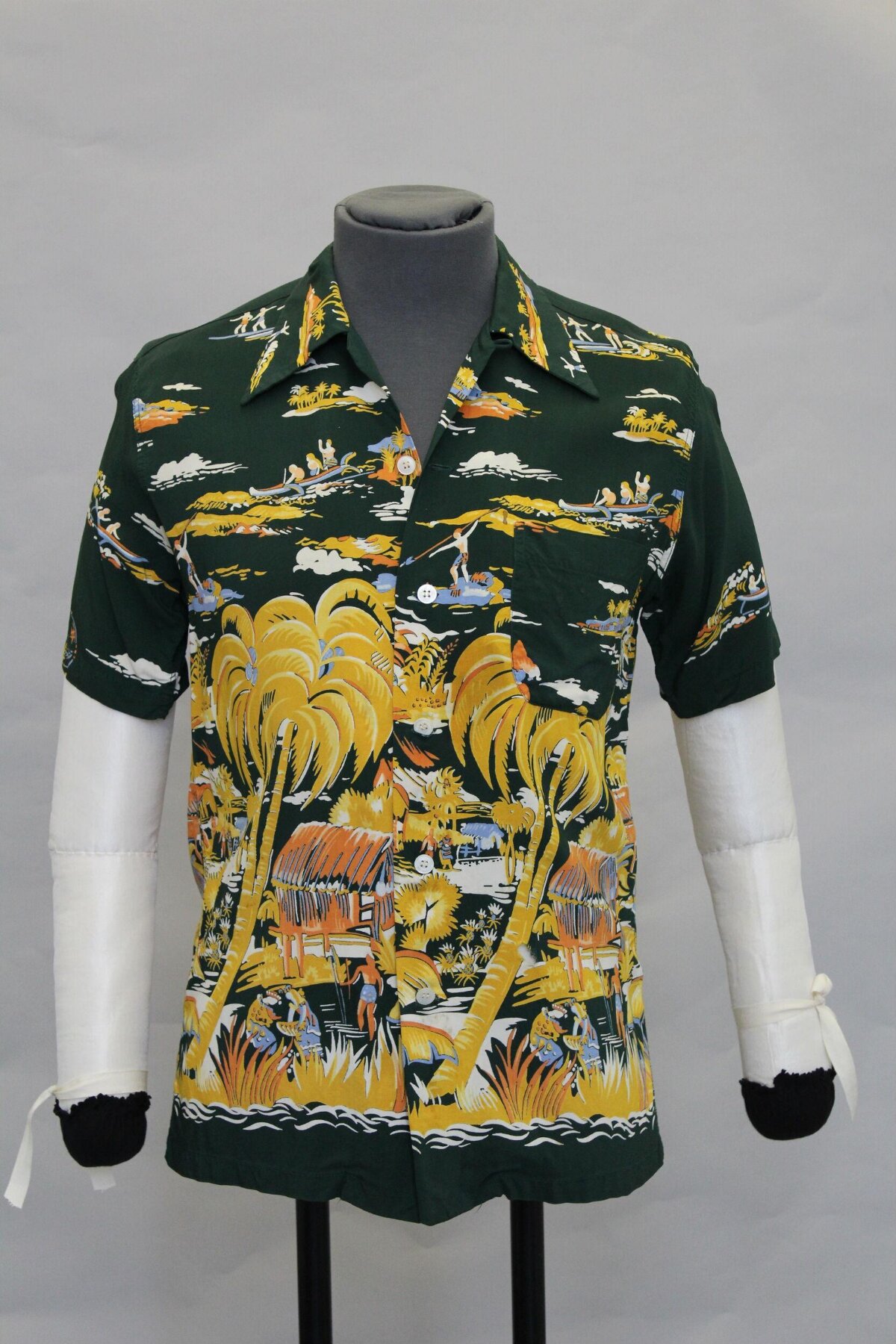 Dark Green Printed Hawaiian Short Sleeve Shirt