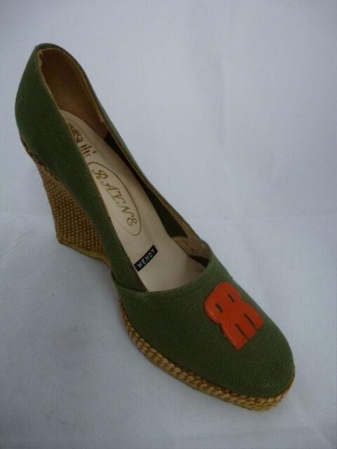 Green Canvas Wedge Espadrille Pump