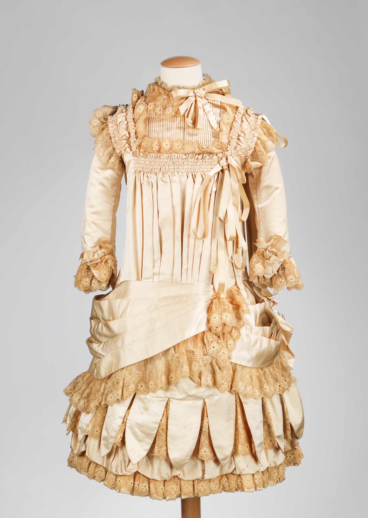 Vintage Child's Cream Silk Lace Dress