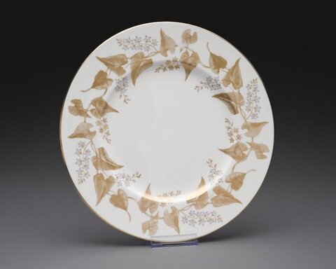 Gold Leaf Ivy Decorative Plate