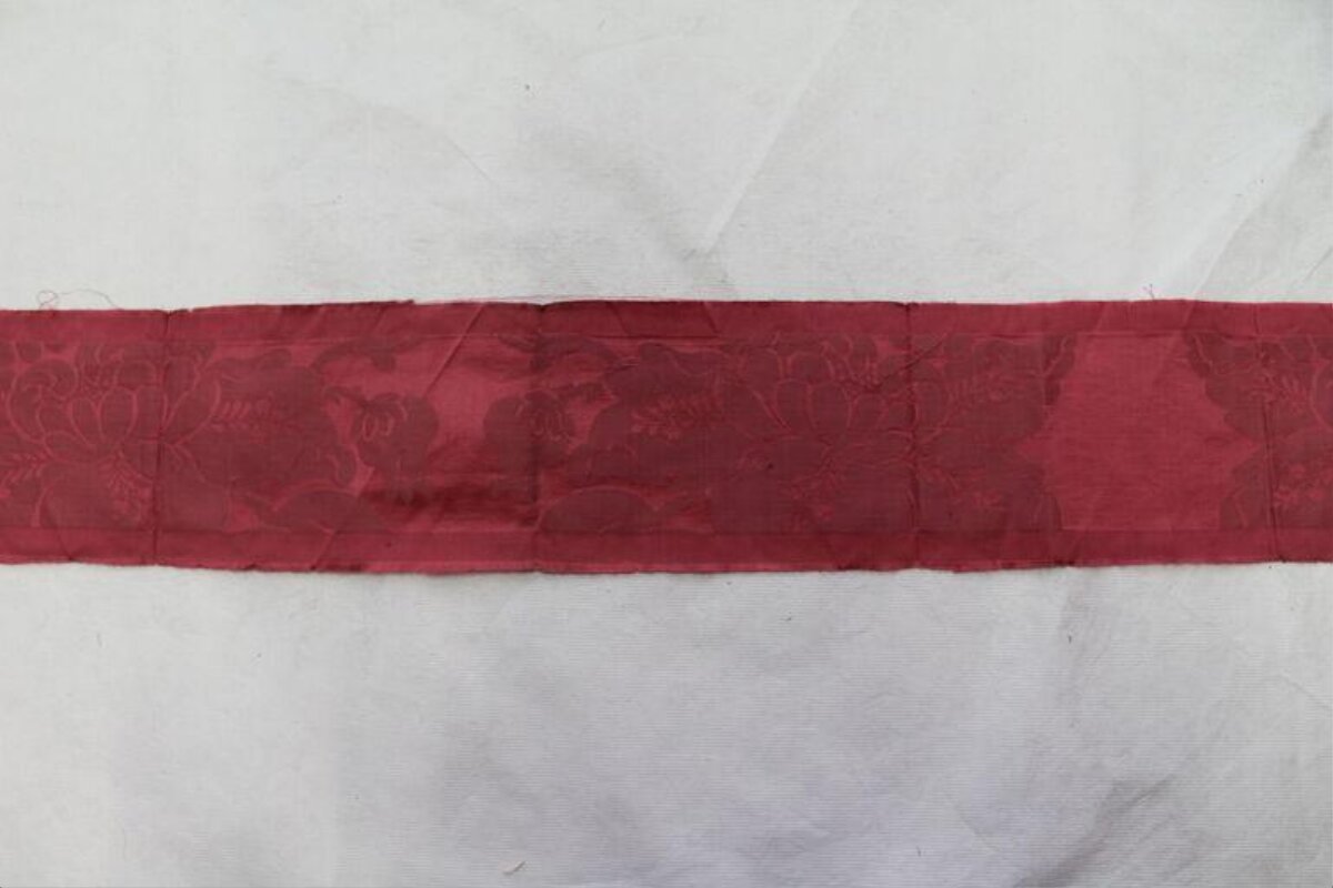 Antique Red Patterned Silk Strip