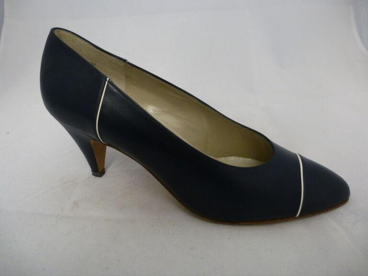 Black Leather High Heel Pump