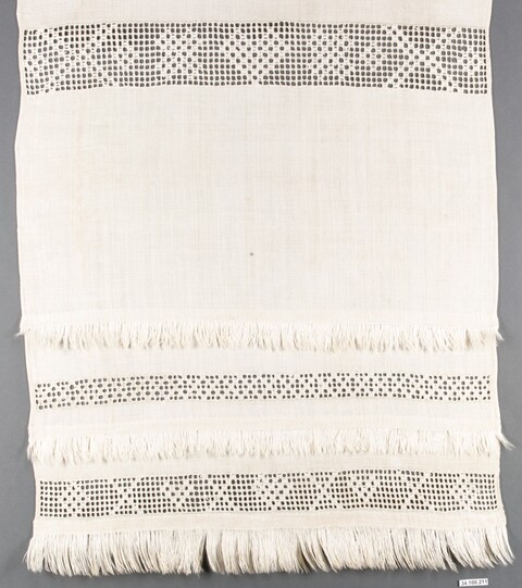 Antique Cutwork Linen Towel