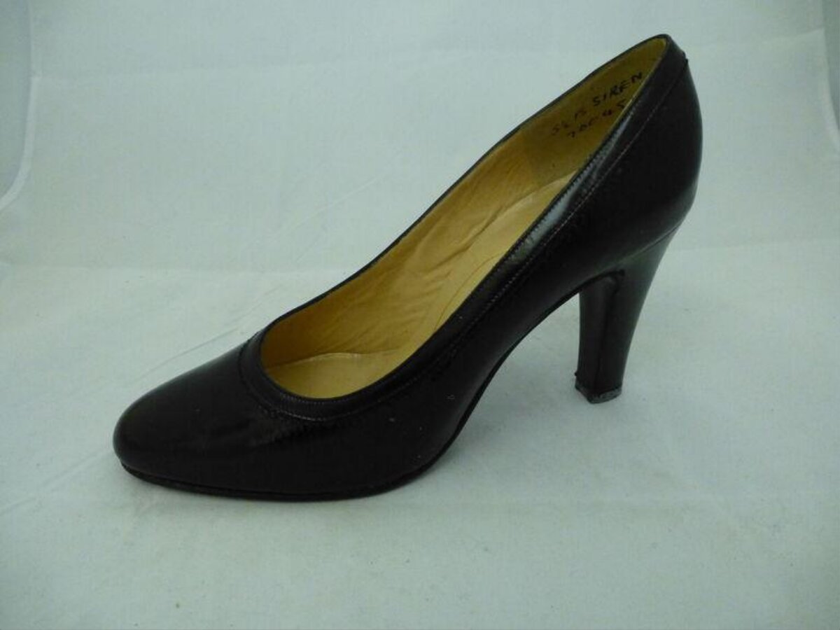 Black Leather High Heel Pump