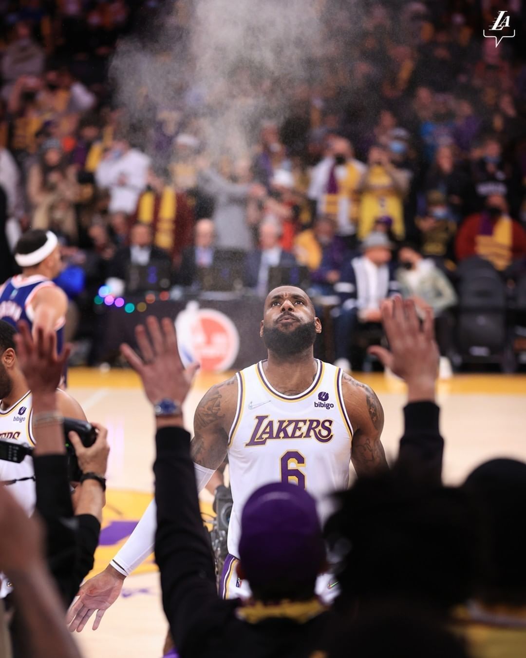LeBron James Lakers Pre-Game Chalk Toss