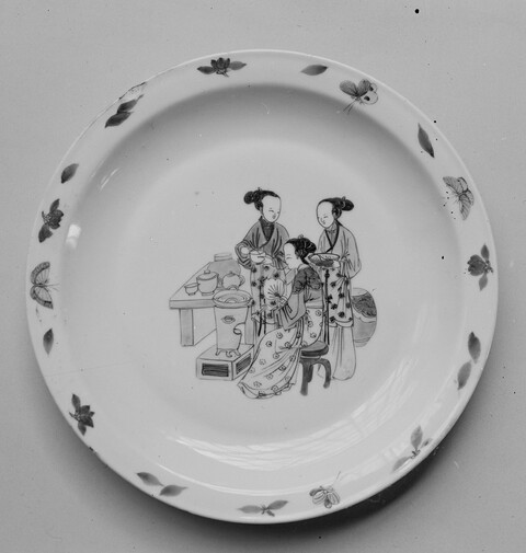 Ancient Figure Painted Porcelain Plate