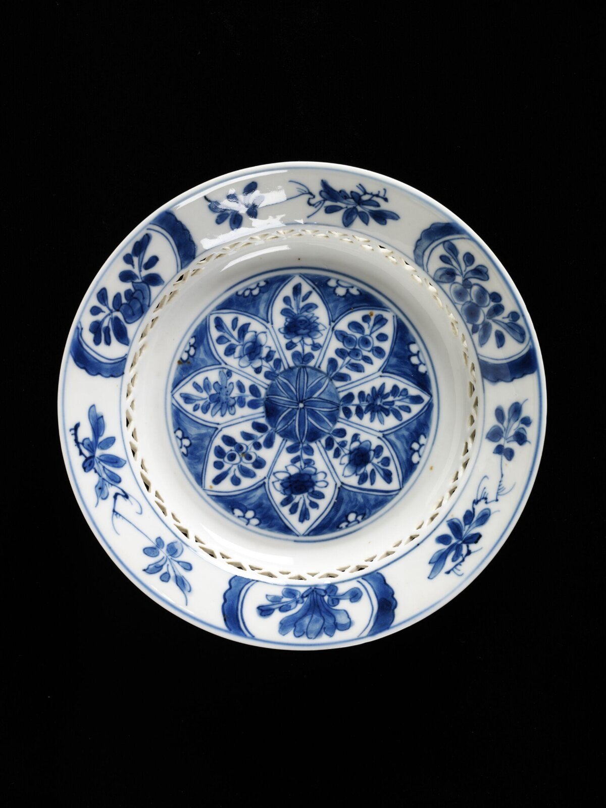 Chinese Blue and White Porcelain Plate