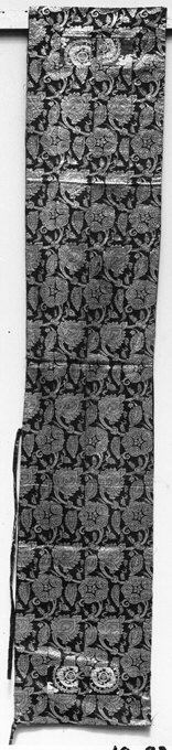 Ancient Circular Floral Pattern Textile Scroll