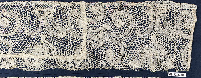Antique Handmade Lace Border