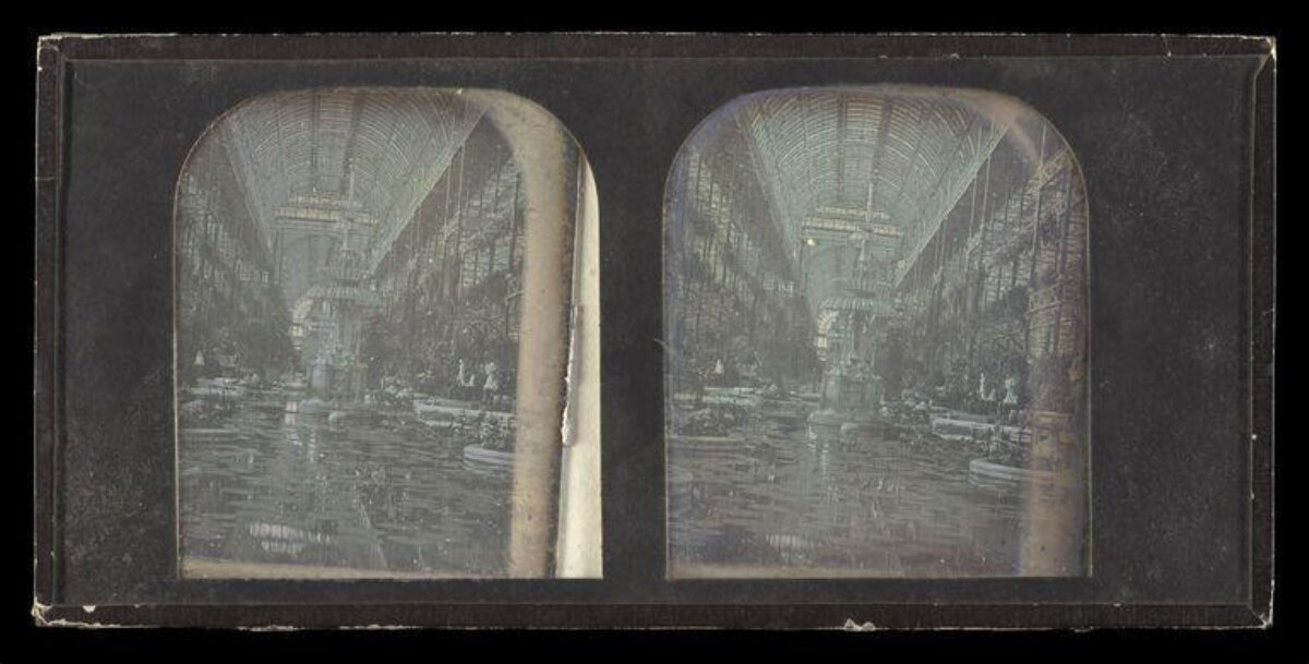 Vintage Stereoscopic Indoor Arcade View