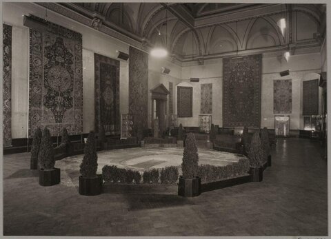 Museum Antique Carpet Exhibition Hall