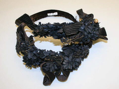 Vintage Black Cloth Mourning Wreath