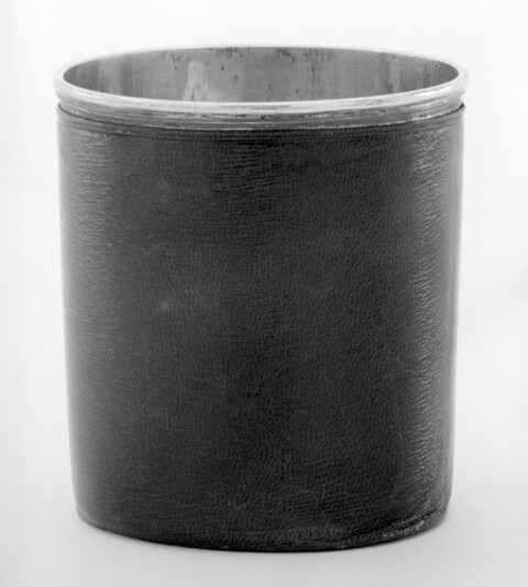 Dark Cylindrical Wooden Brush Pot