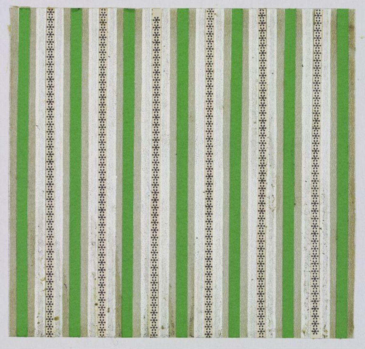 Vintage Green Striped Wallpaper Pattern
