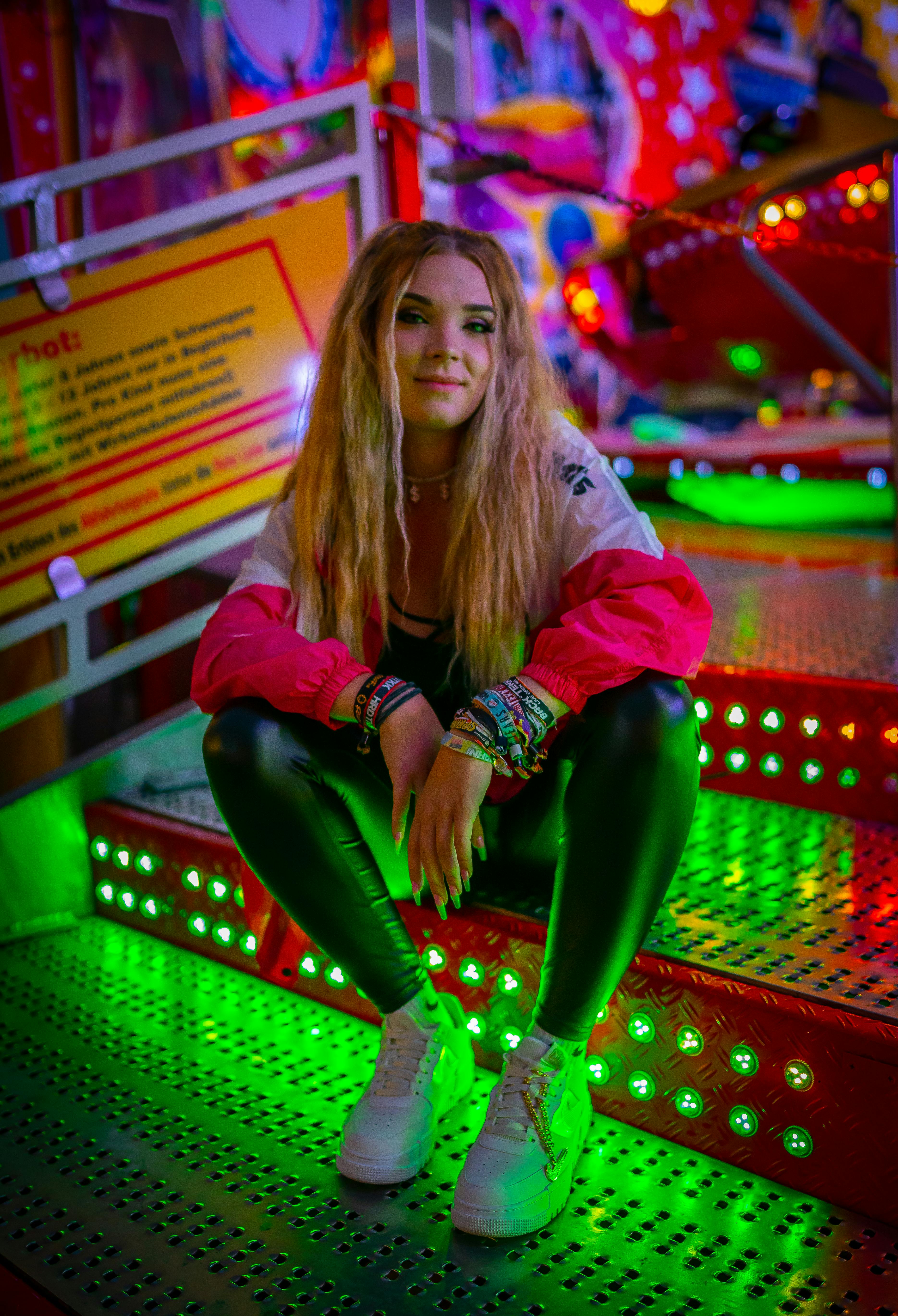 Cyberpunk / Neon