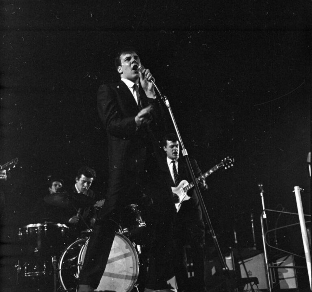 Vintage Band Live Stage Performance