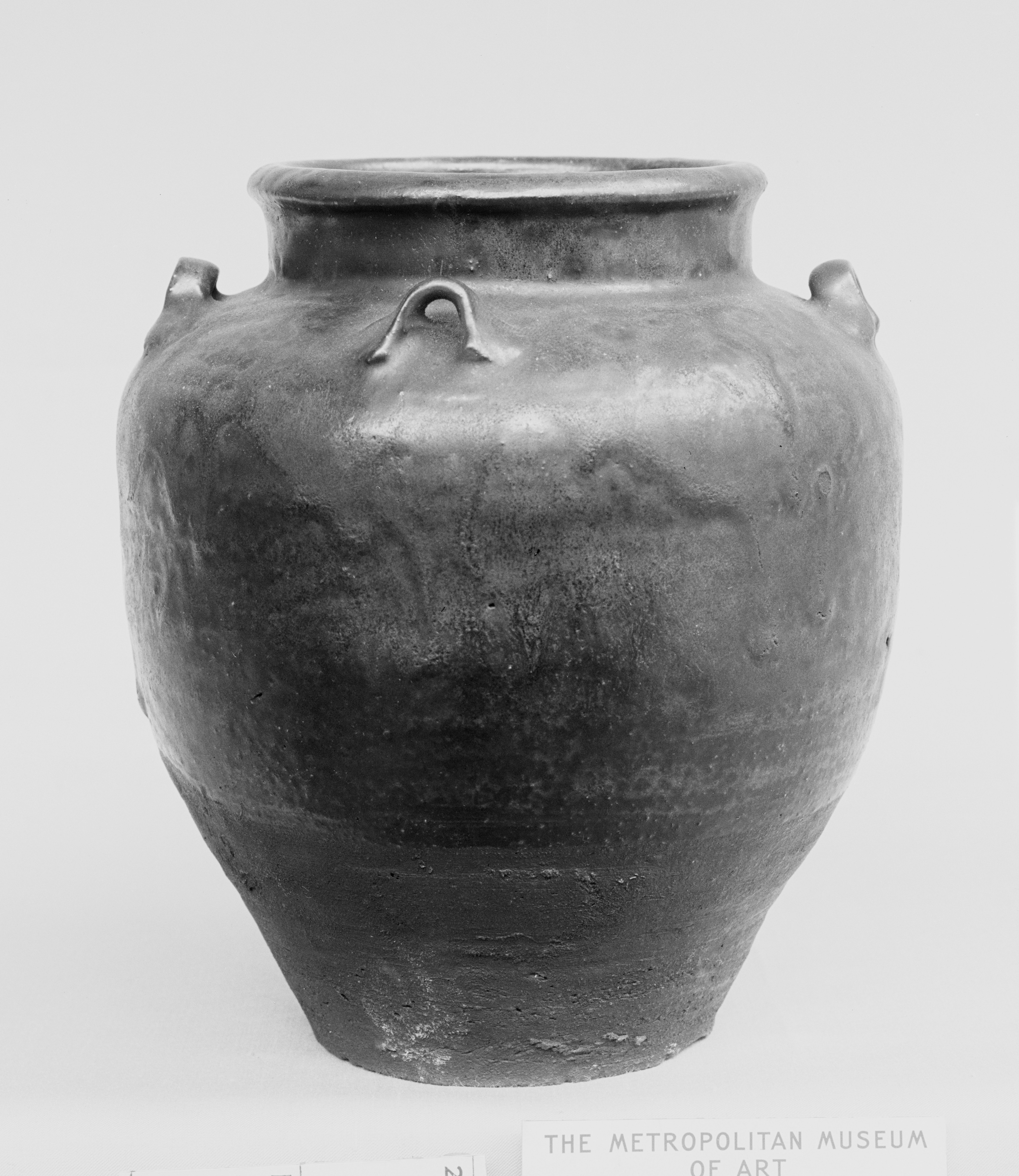 Ancient Black Glazed Four-lug Jar