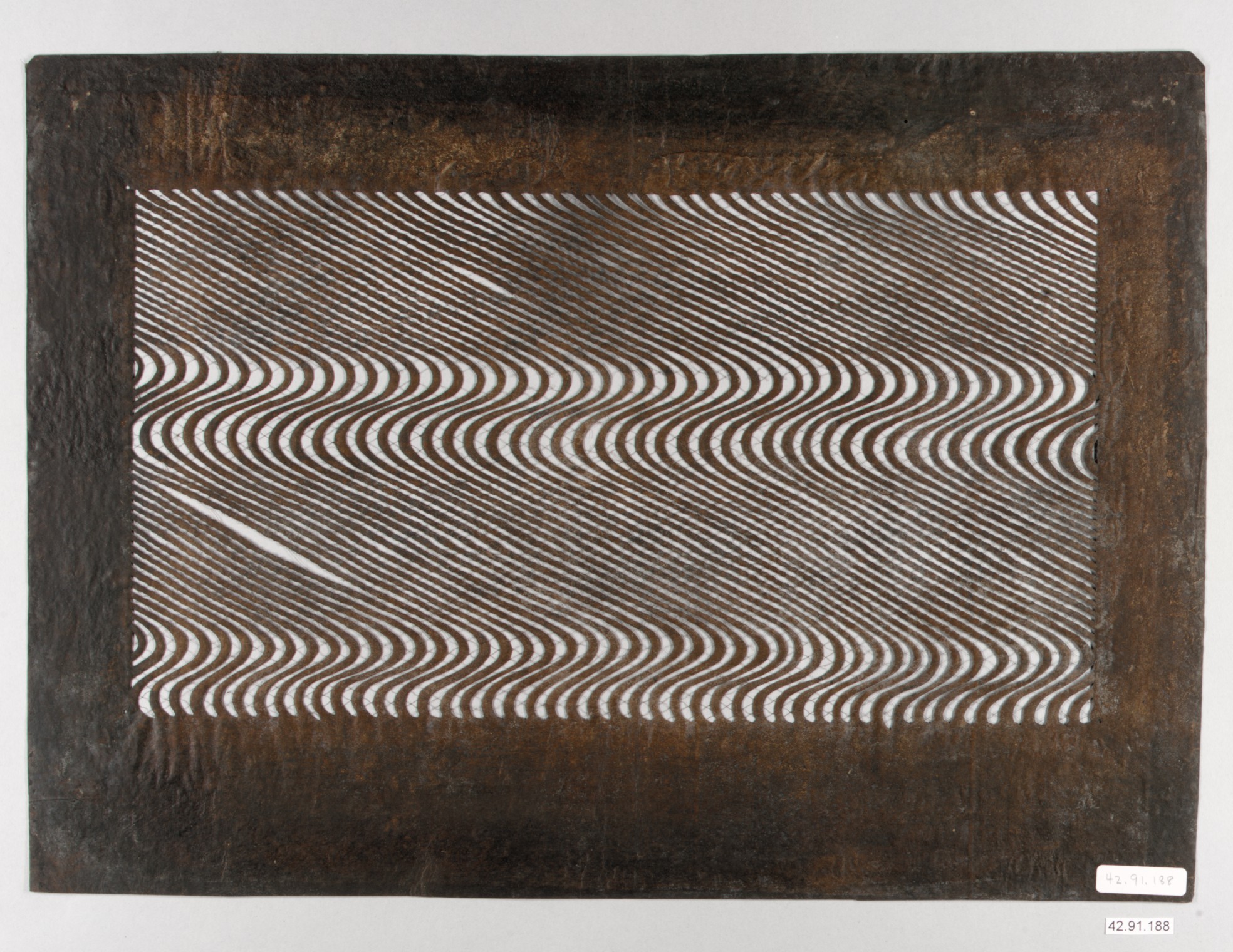 Vintage Wavy Pattern Stencil