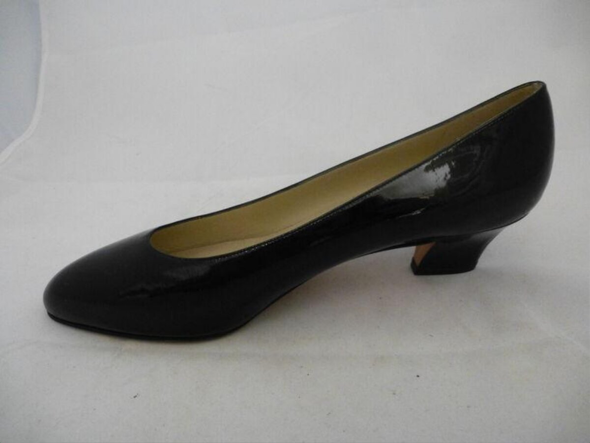 Black Patent Leather Pump
