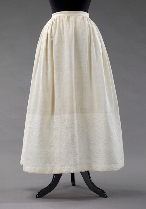 Vintage White Embroidered Long Skirt