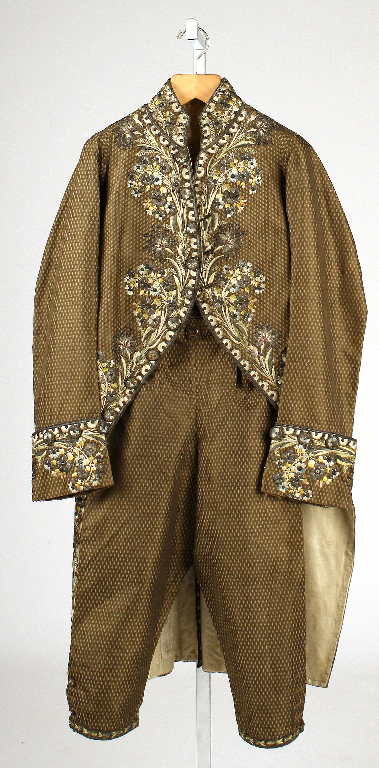 Vintage Embroidered Men's Tailcoat Suit