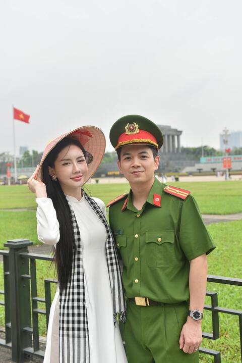 Image 1507897 — People