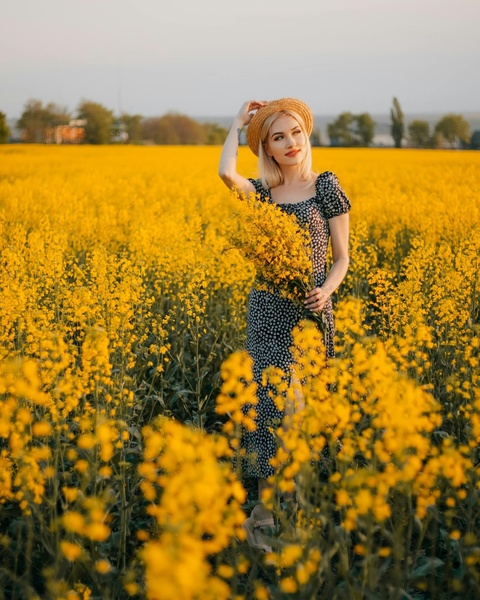 Image 1438510 — Beauty