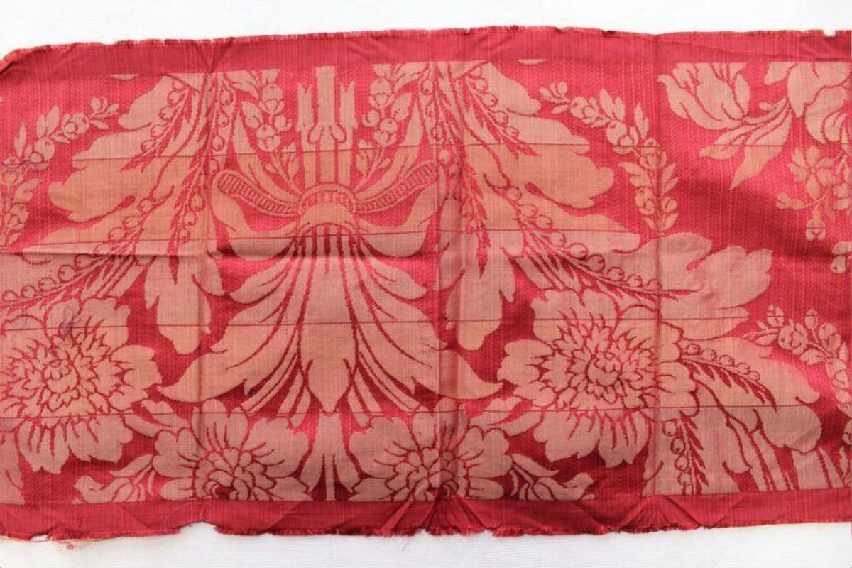 Red Floral Patterned Silk Fragment