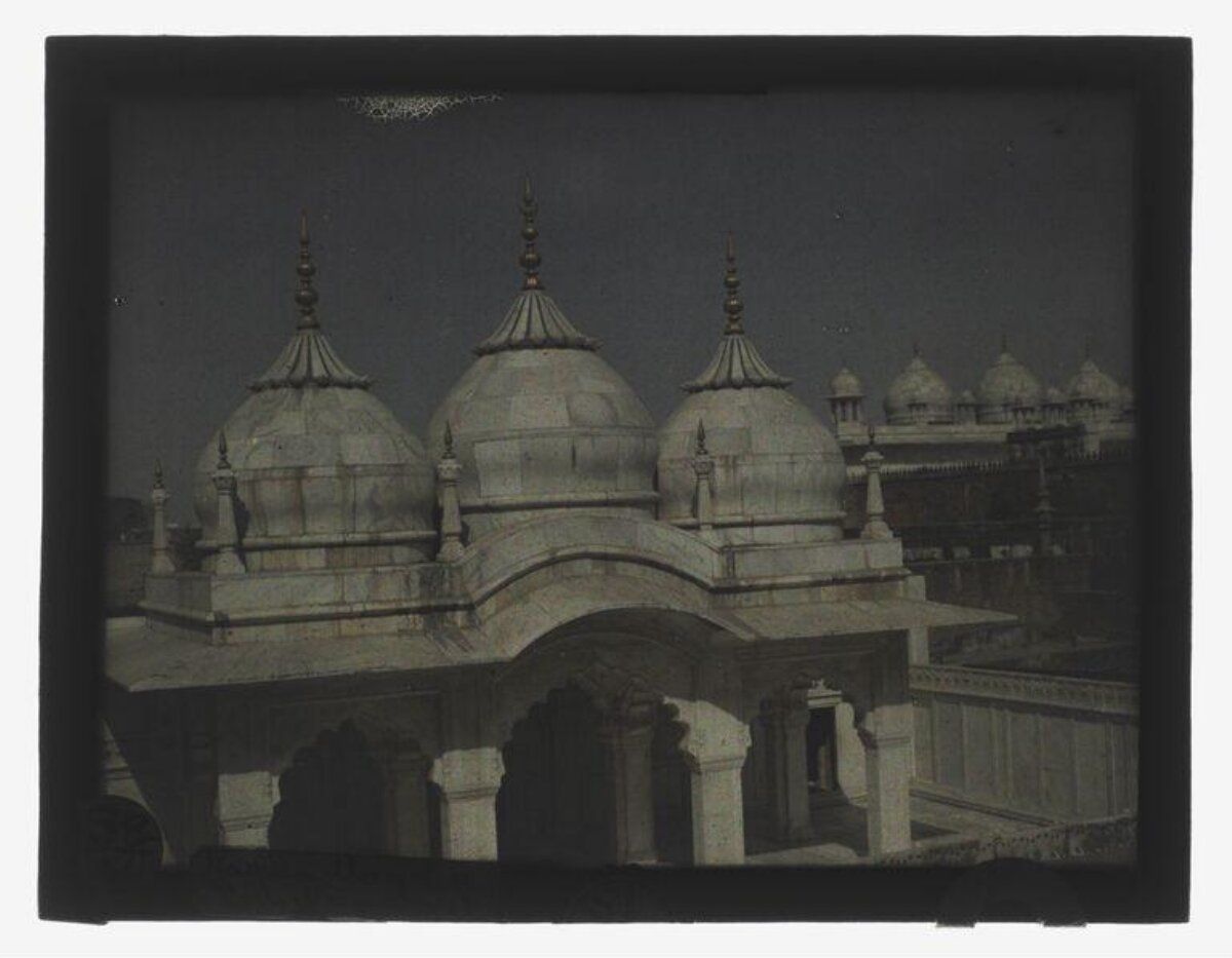 Mughal Domed Building
