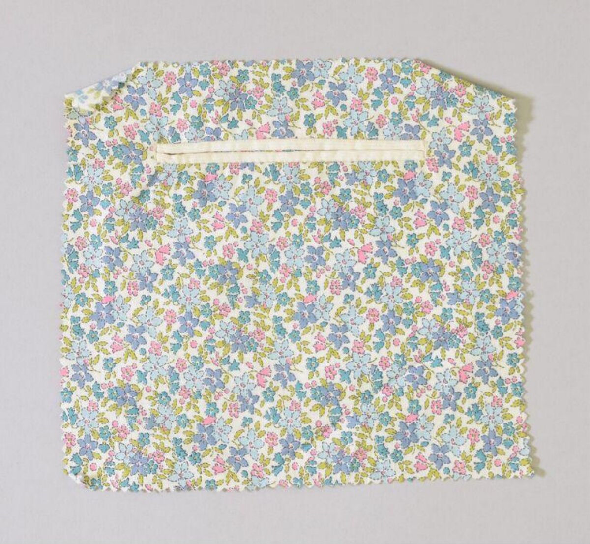 Floral Print Fabric Envelope Pouch