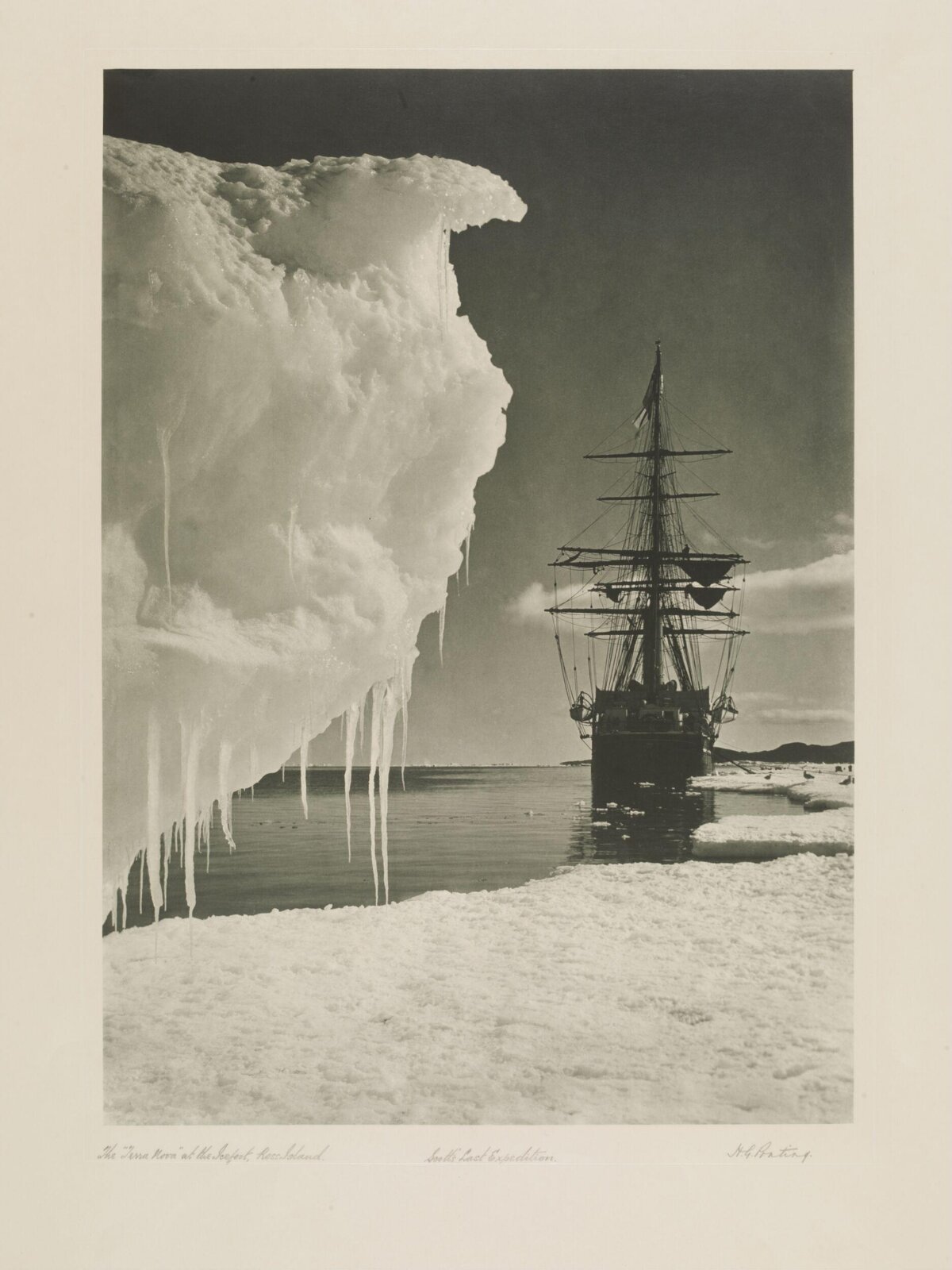 Terra Nova at Antarctic Ice Edge — Scenery