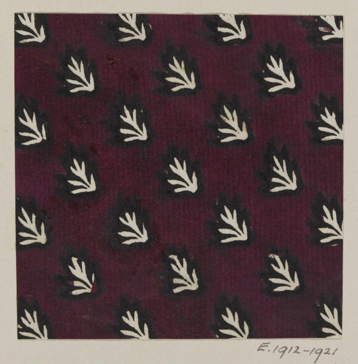 Vintage Leaf Motif Textile Pattern