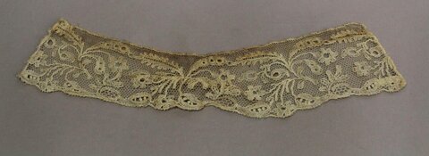 Vintage Floral Handmade Lace Strip