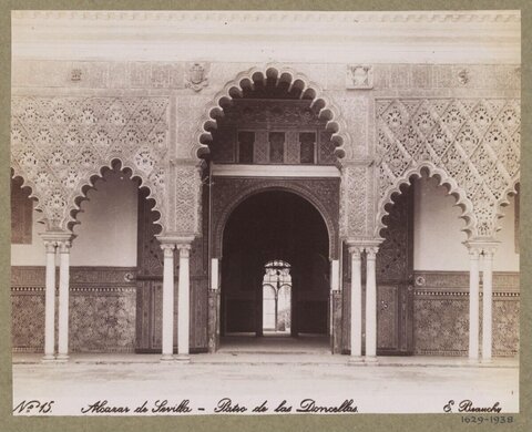 Patio de las Doncellas, Seville Alcazar