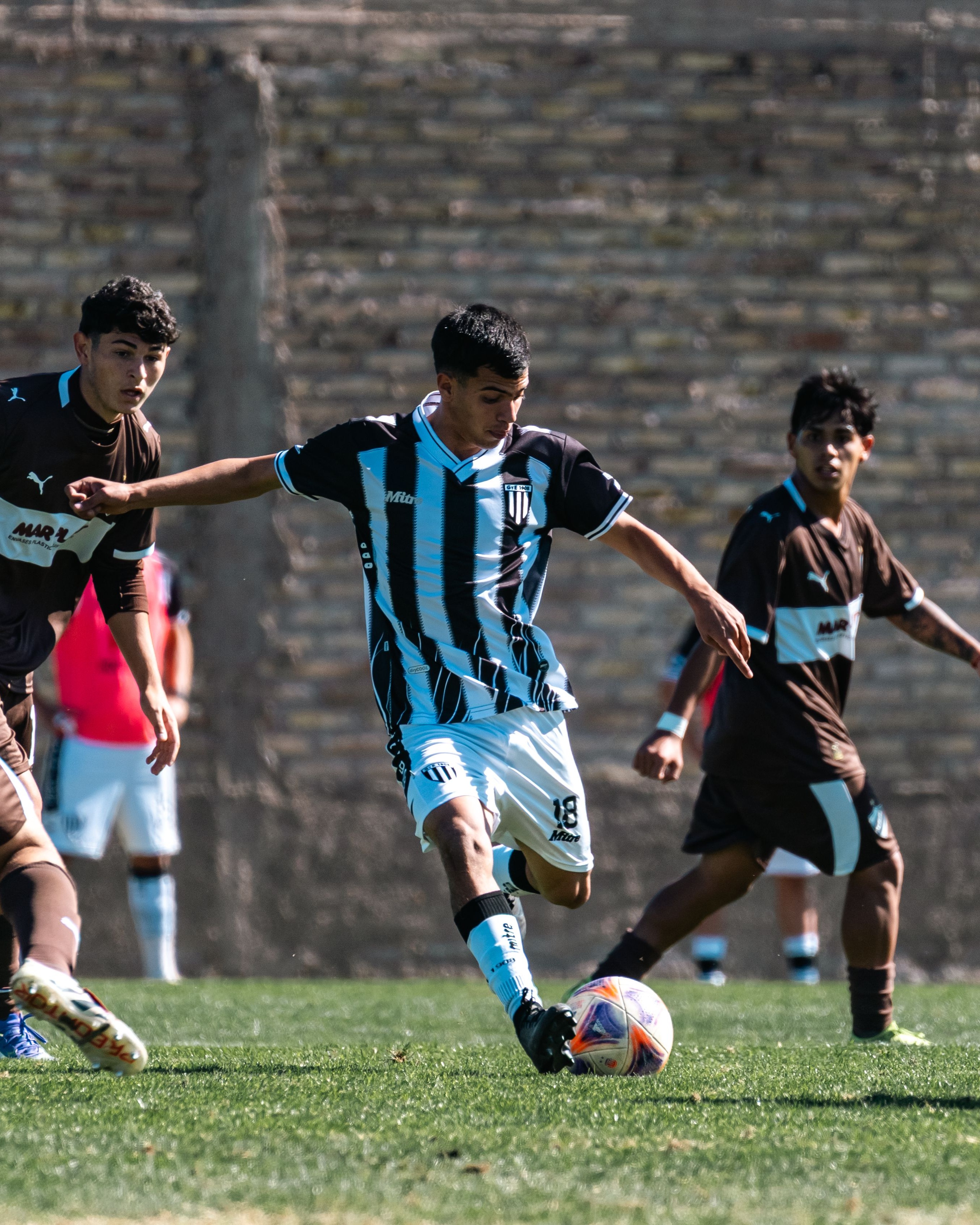 Image 1623668 — Sports