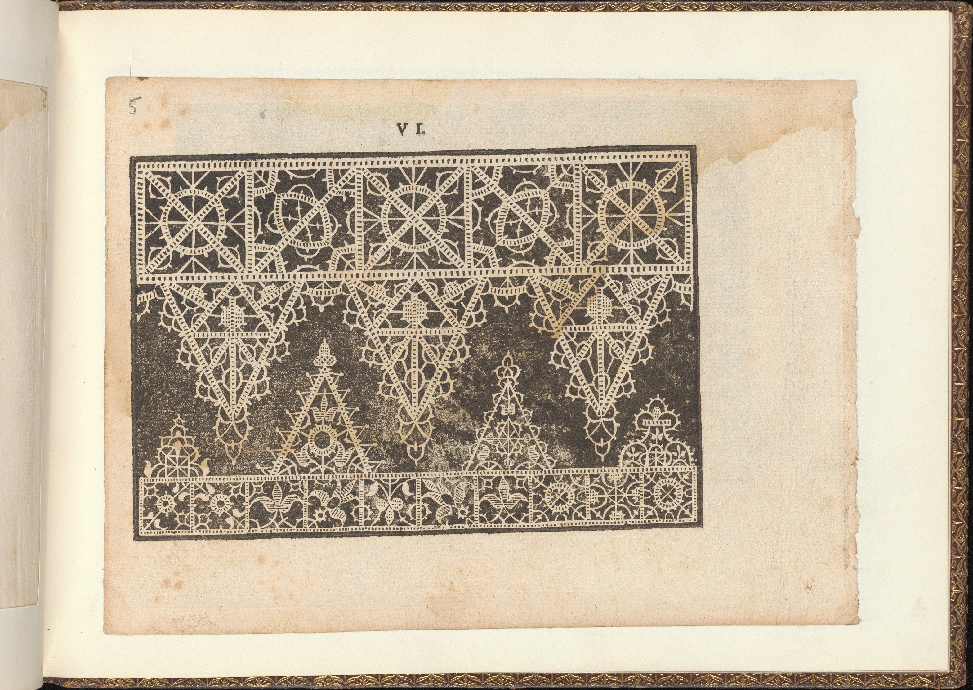 Antique Lace Pattern Engraving